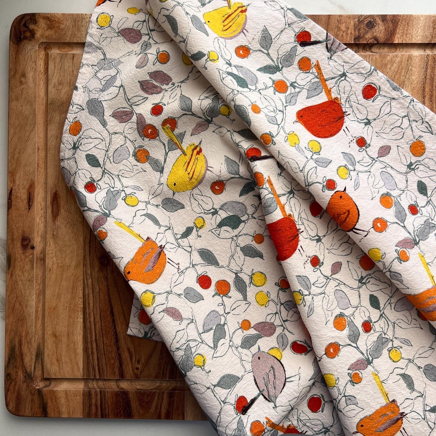ESZTER'S CREATIONS - "Wrens"- Tea Towel