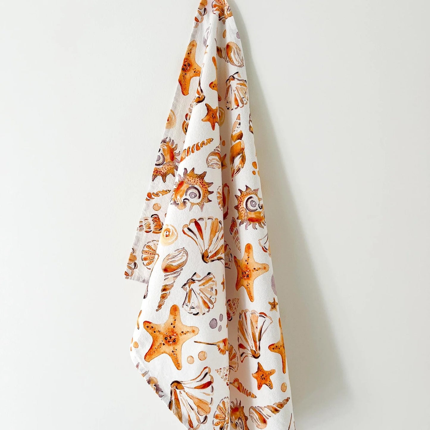 ESZTER'S CREATIONS - "Seashells"- Tea Towel