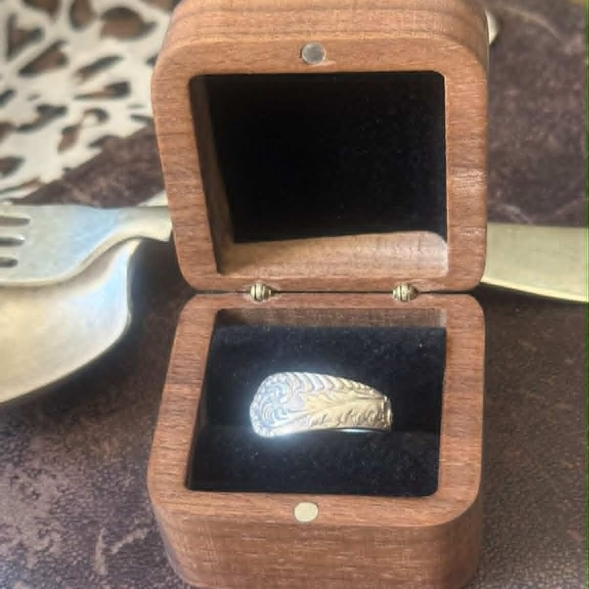 MOLLY MADE - Classic Teaspoon Ring