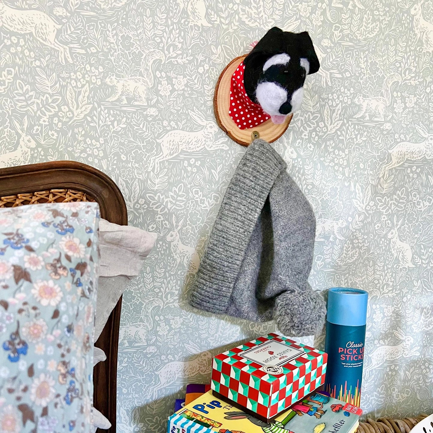 HOME DWELLER - Peanut - Doggy Wall Decor Hook