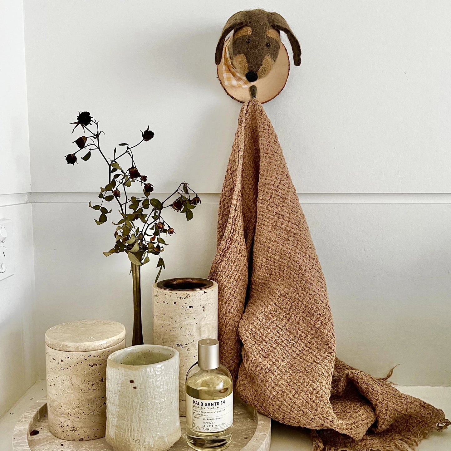 HOME DWELLER - Maple - Doggy Wall Decor Hook