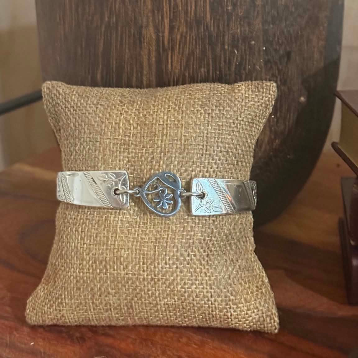 MOLLY MADE- Vintage 'Viners' Spoon Handle Silverware Bracelet