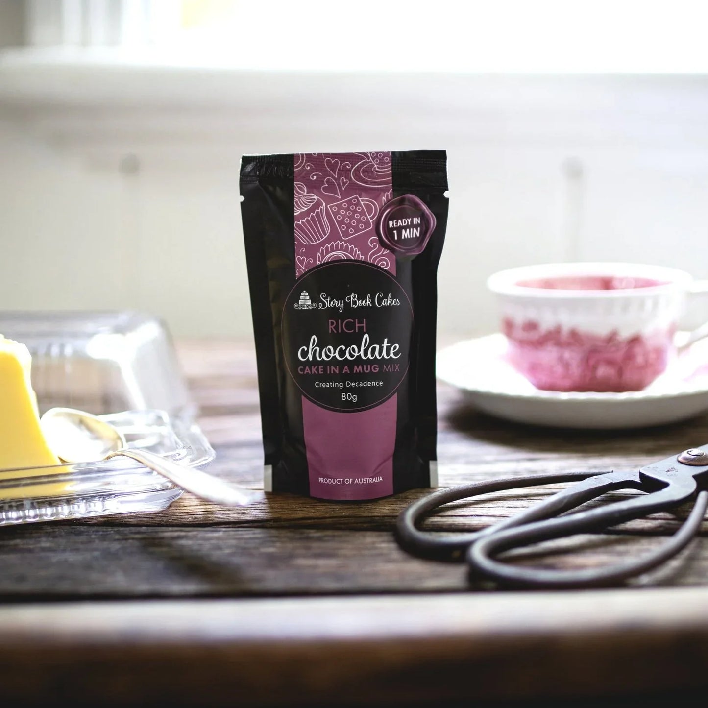 STORYBOOK CAKES - Rich Chocolate Mud Cake in a Mug