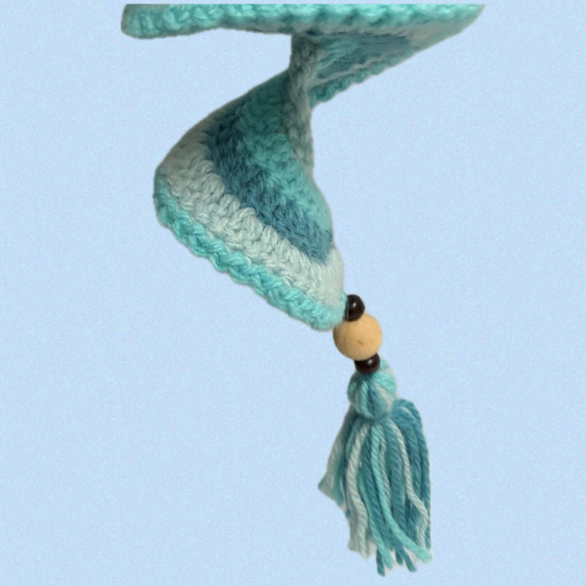BEAKNITS- CROCHETED WHIRLY TWIRLER - Blues