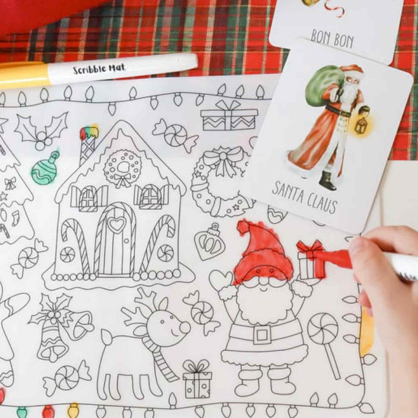 SCRIBBLE MAT- ORIGINAL- Christmas Cracker Reusable Scribble Mat- 3 Pens
