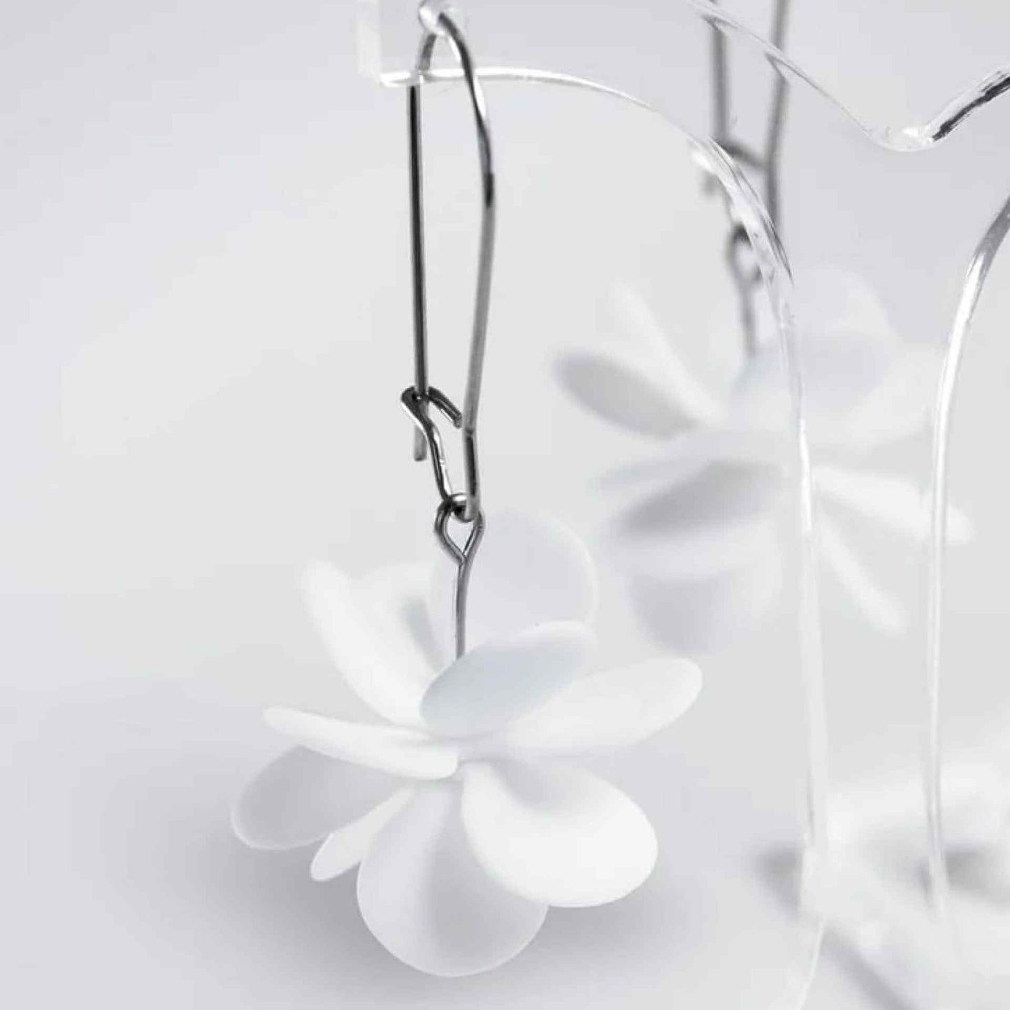 CLAIRE ISHINO- "Botanical White" Blossum Earrings