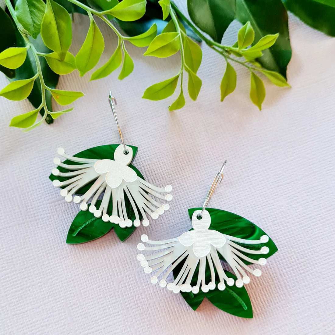 WAHBOO- Lilly Pilly Flower Dangle Earrings