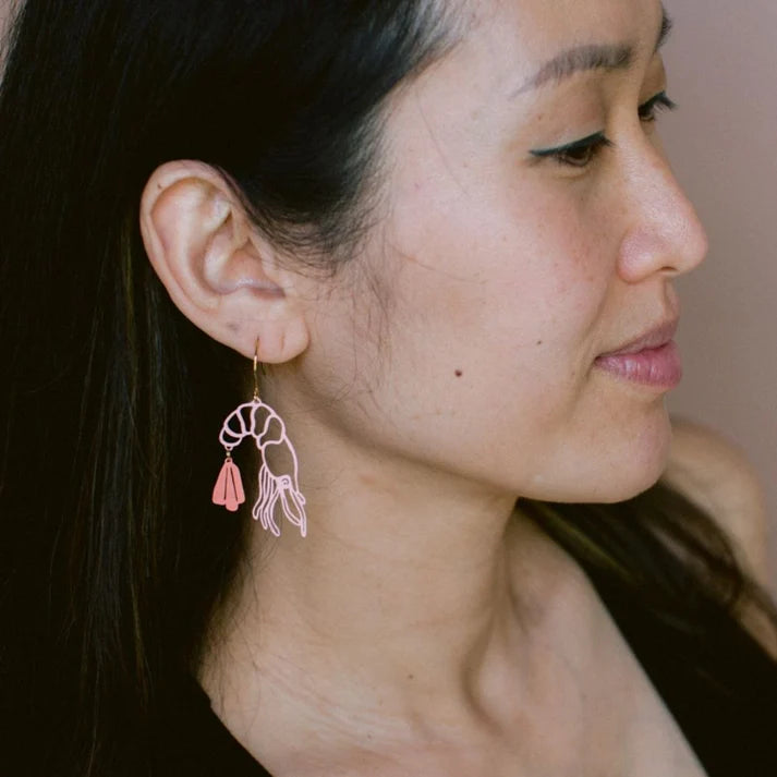 DENZ & CO- Midi Prawn dangle earrings in Coral - DANGLE EARRINGS