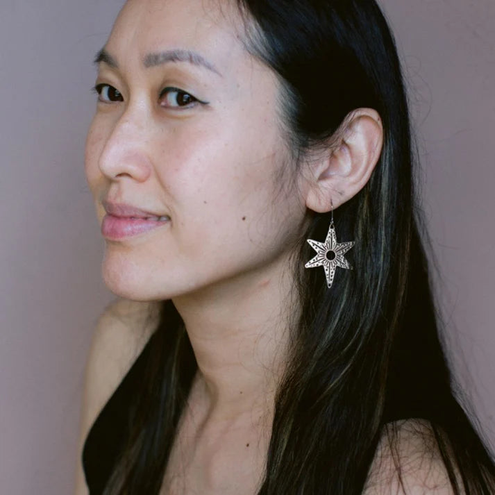 DENZ & CO- Midi Christmas Star earrings in Silver - DANGLE EARRINGS