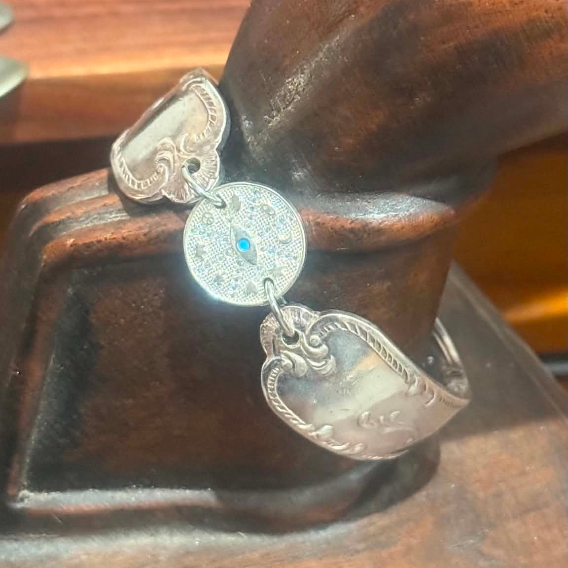 MOLLY MADE- Vintage 'Diane' Handle Bracelet