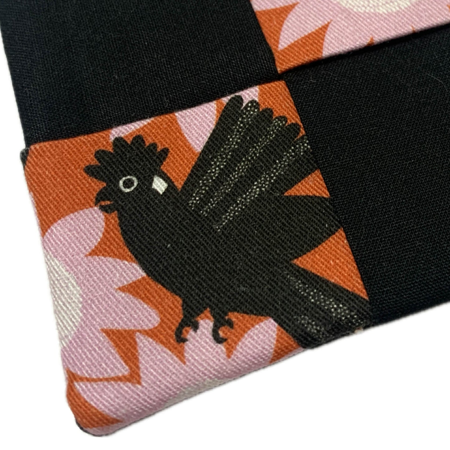 MUMMA WHOOPEE- SINGLE WINE GLASS SLIPPER/COASTERS- Black Cockatoos & Black