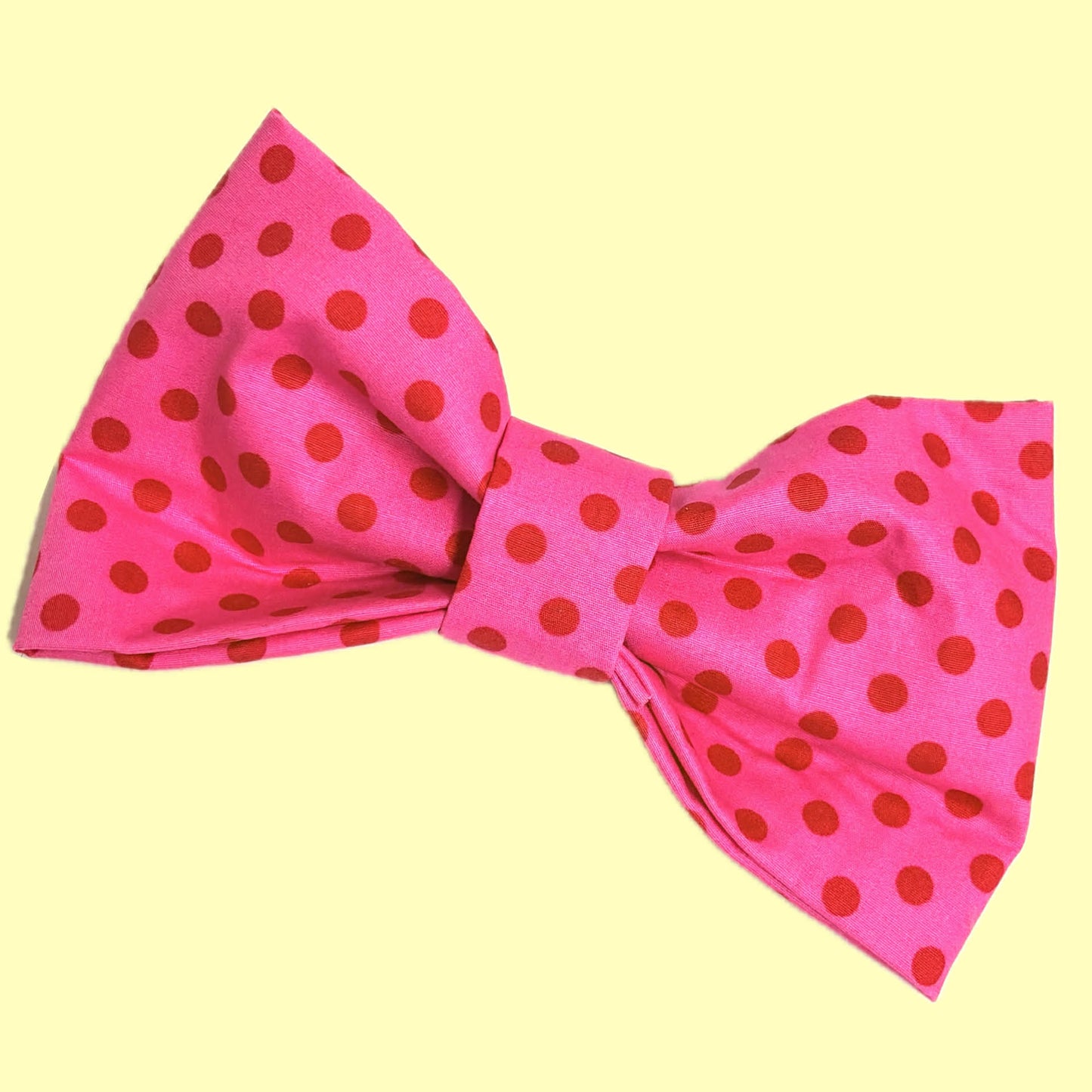 BEAUS AND BANDITS - DOGGY BOW TIE -DOTTY RED ON PINK - LARGE