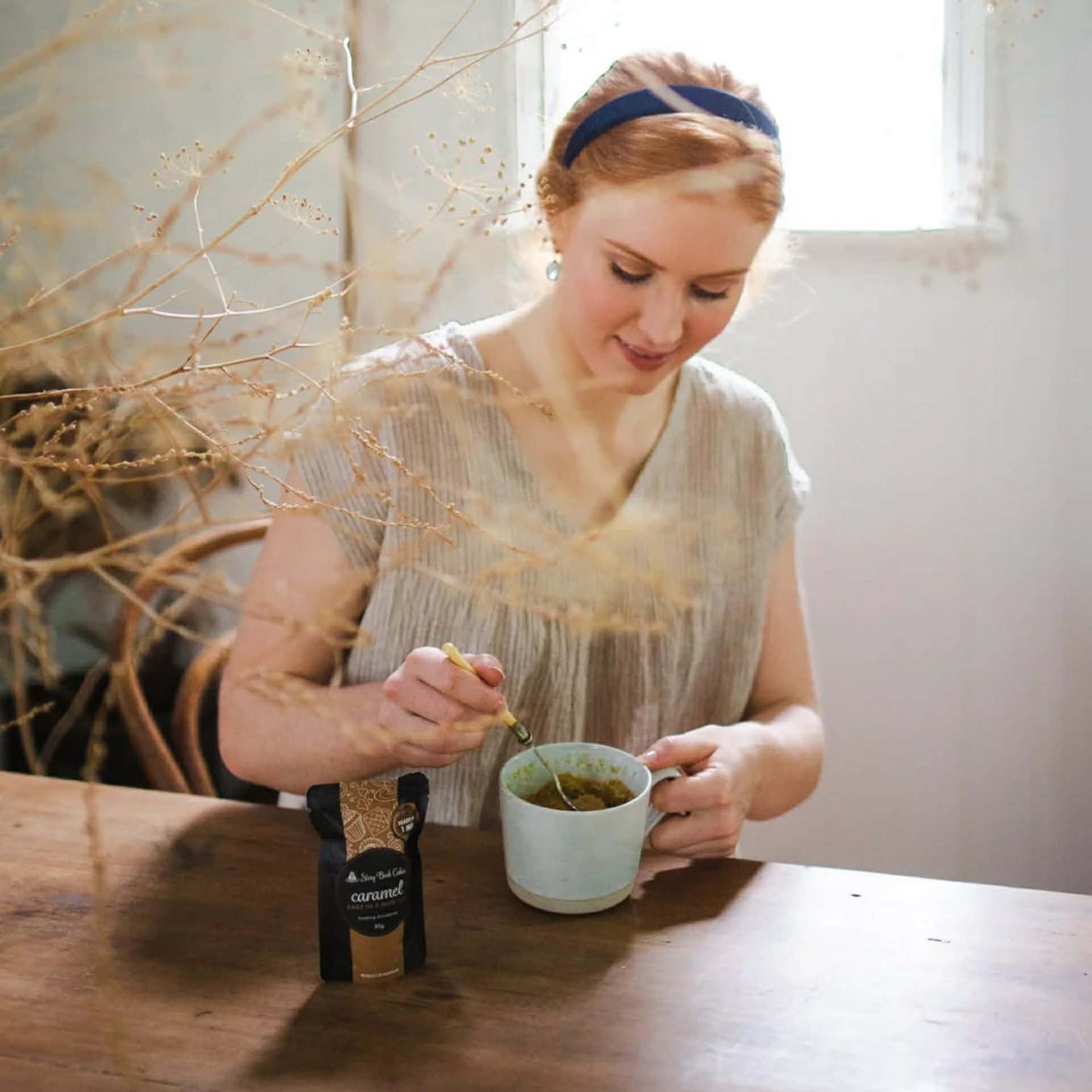 STORYBOOK CAKES - Caramel Mud Cake in a Mug