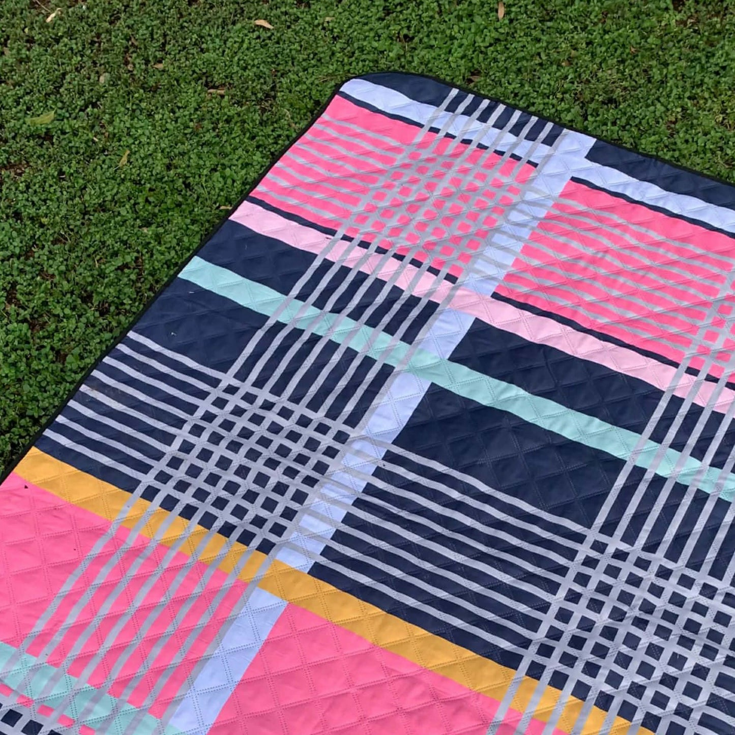 SISTA & CO. - Picnic Mat - No. 4