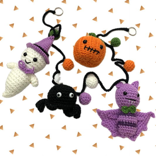 BEAKNITS- "SPOOKY GANG"- CROCHETED HALLOWEEN GARLAND