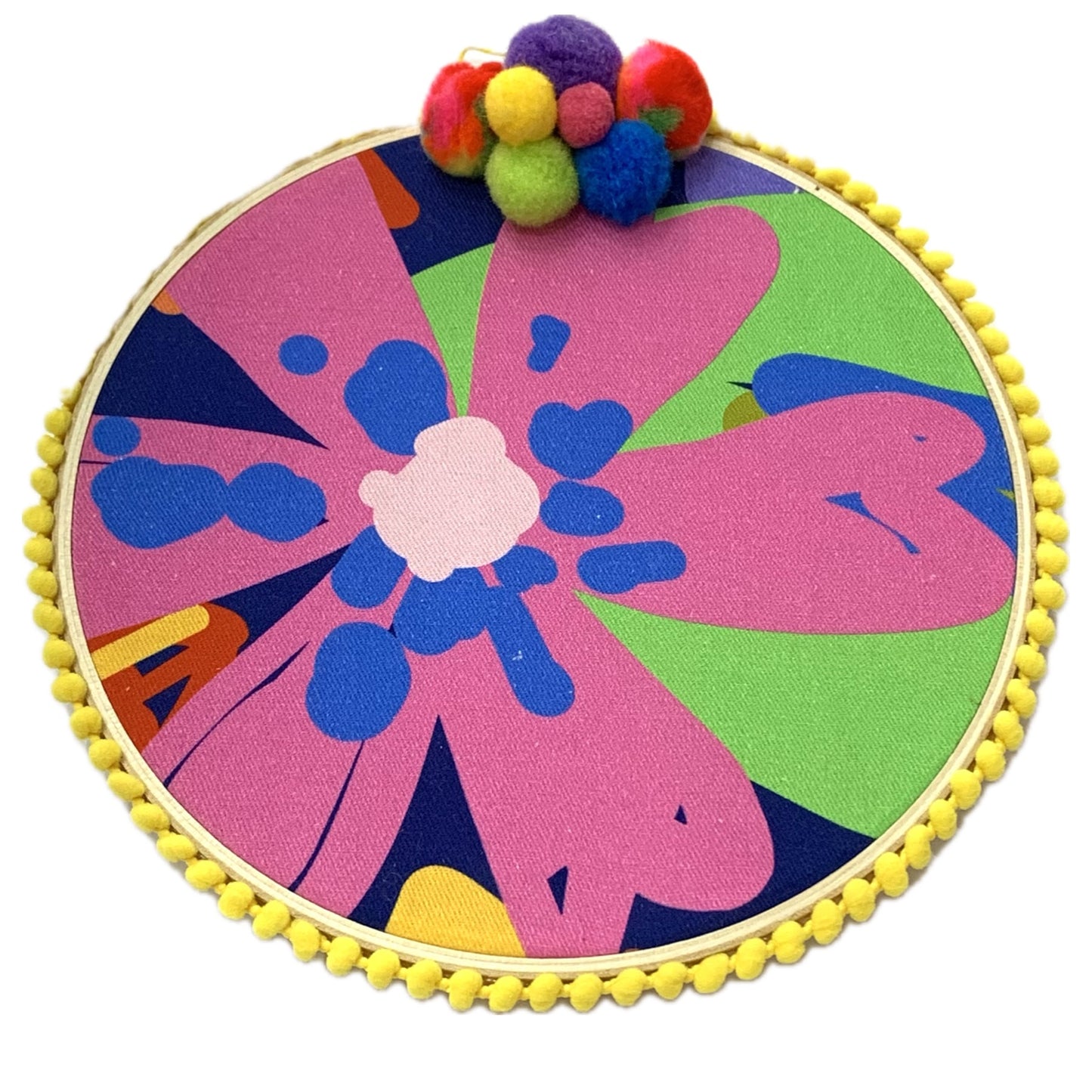 MAKIN WHOOPEE- "Flower Power"- Large Embroidery Hoop Decoration