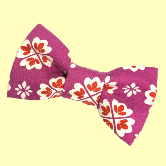 BEAUS AND BANDITS - DOGGY BOW TIE - GEO FLOWERS - MEDIUM