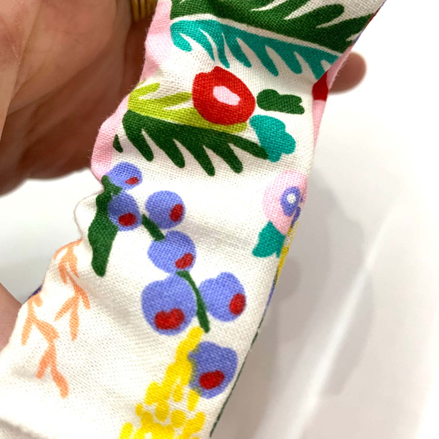 MUMMA WHOOPEE - "Bright Flowers & Berries" REGULAR SCRUNCHIES