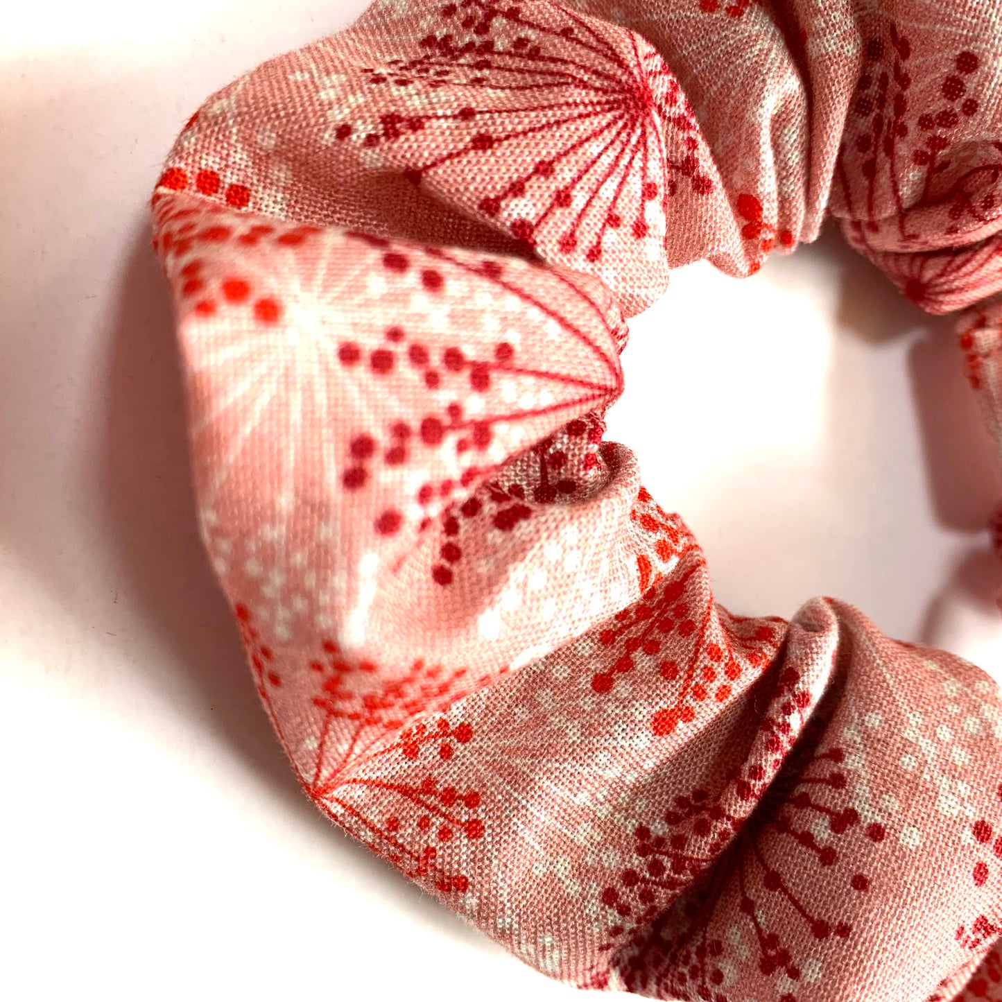 MUMMA WHOOPEE - "Red Blossoms" REGULAR SCRUNCHIES