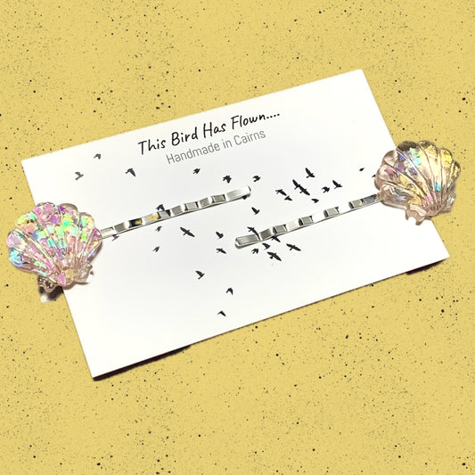THIS BIRD HAS FLOWN - Glitter Seashell Hairclips- Pink