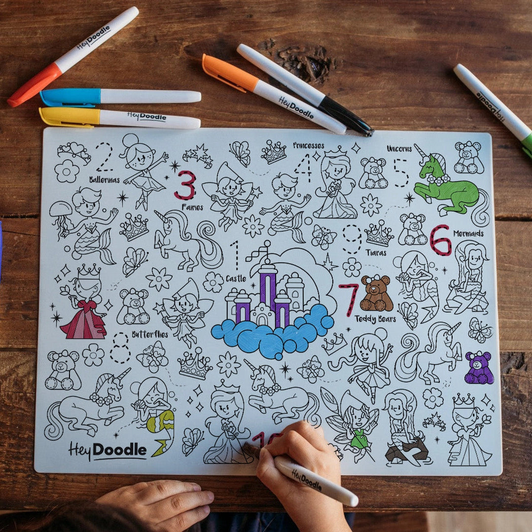 HEY DOODLE - SUGAR AND SPICE - Classic Colouring & Doodle Mat