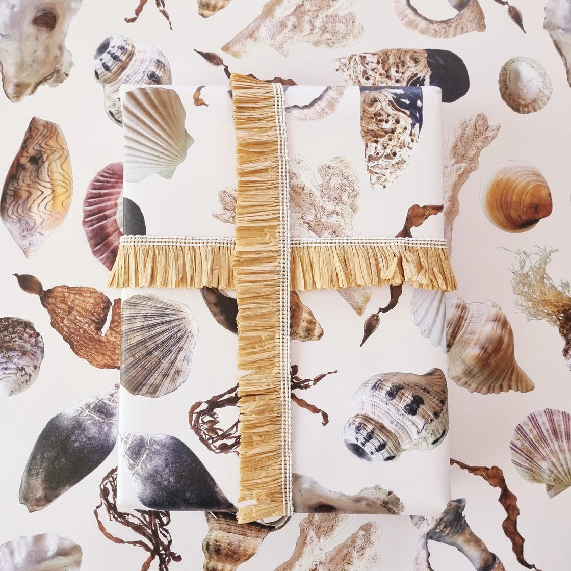 BOSA ART CO - "BEACH TREASURES"- Wrapping Paper