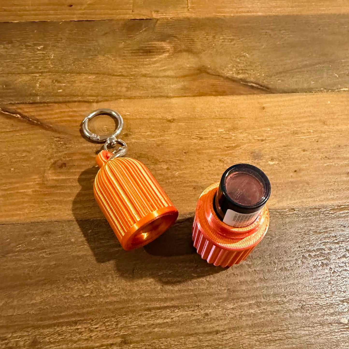 DWAYNSKI.3D - BLUE HAWAII - LIPPIA Lip Balm/Lipstick Holder Keychain