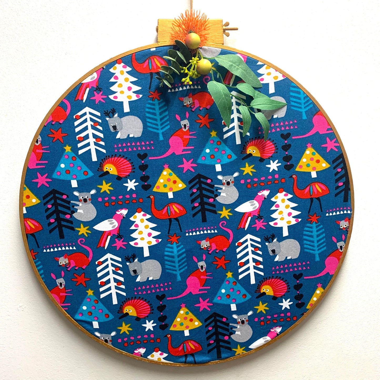 THIS BIRD HAS FLOWN- "Australiana Christmas" Jumbo Embroidery Hoop Christmas Decoration