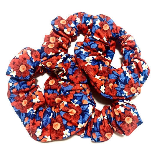 MUMMA WHOOPEE - Blue & Red Floral- REGULAR SCRUNCHIES