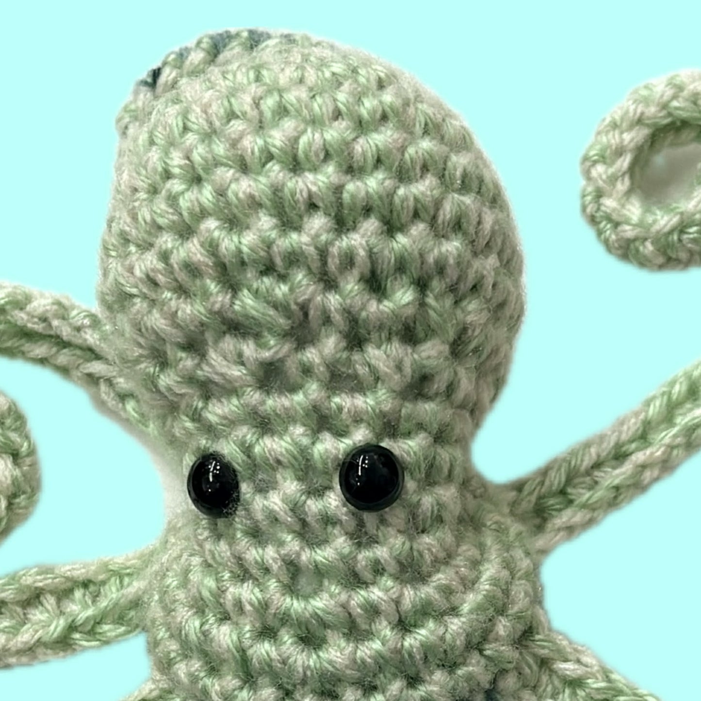 BEAKNITS- CROCHETED OCTOPUS - mint green dappled