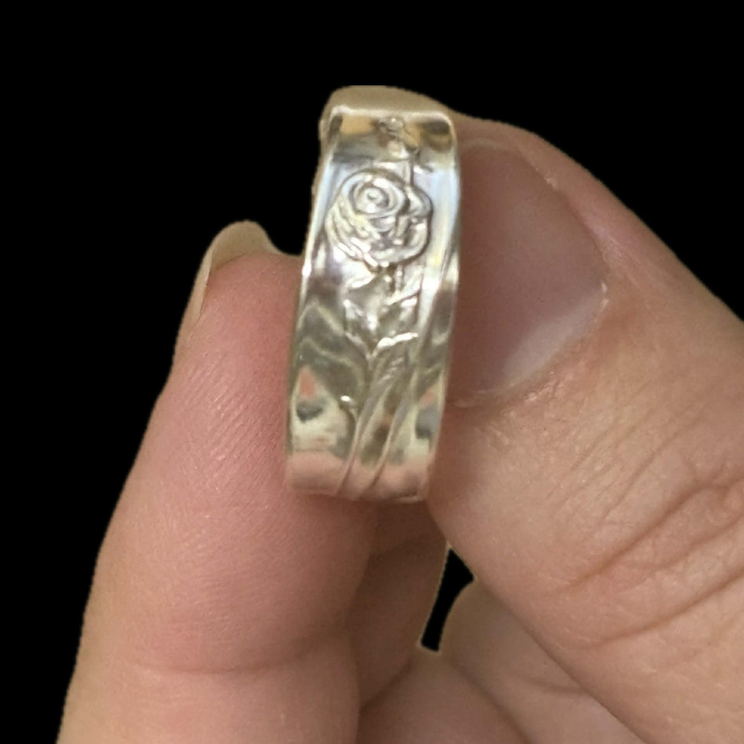 MOLLY MADE - 'Roseanne' Spoon Handle Ring