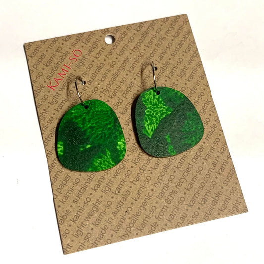 KAMI-SO- Square Recycled Paper Earrings - Dark Green: Square