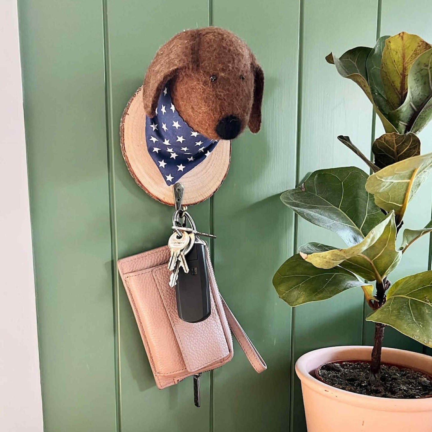 HOME DWELLER - Cioccolato - Doggy Wall Decor Hook