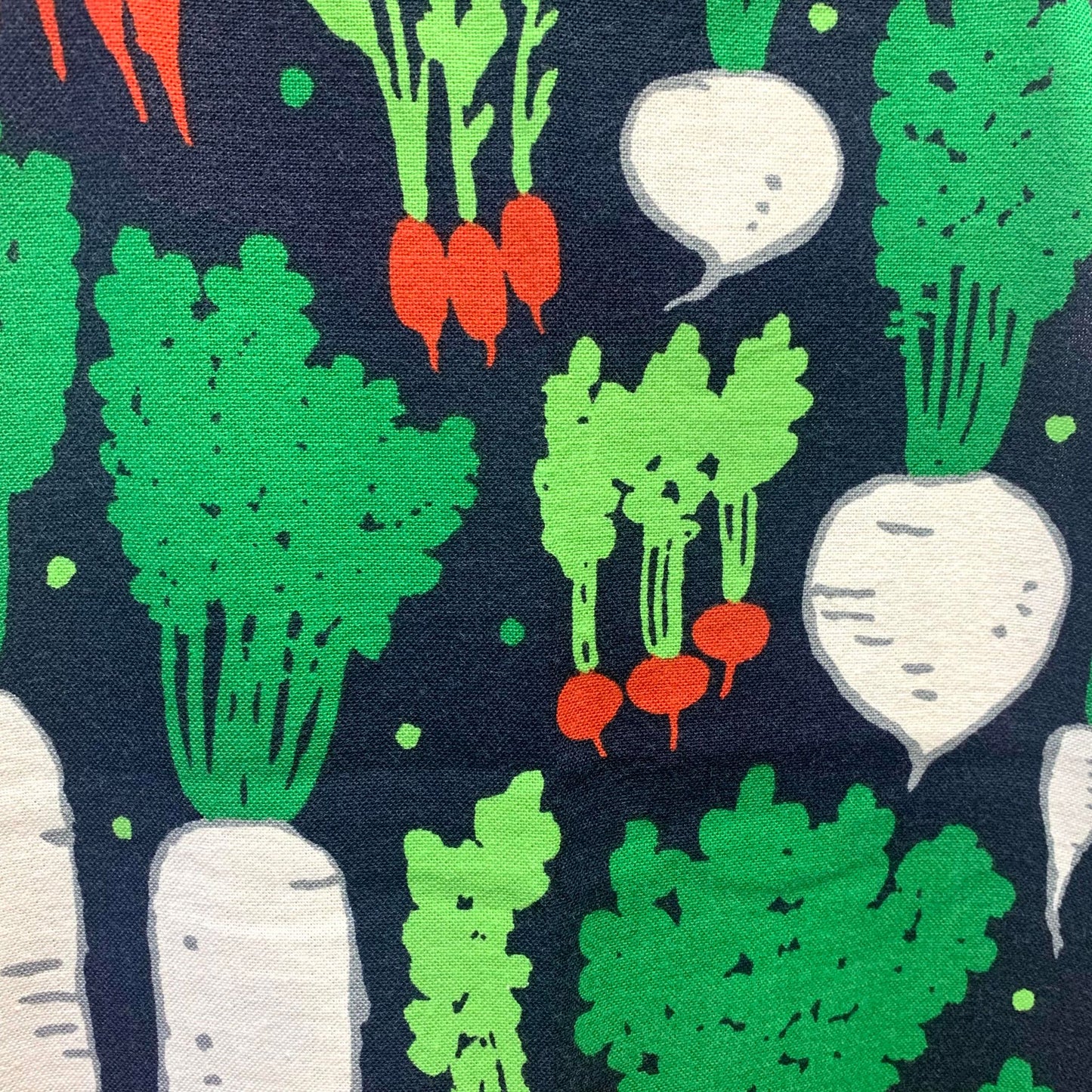 MAKIN' WHOOPEE - "Eat Your Veges" Japanese Fabric Apron