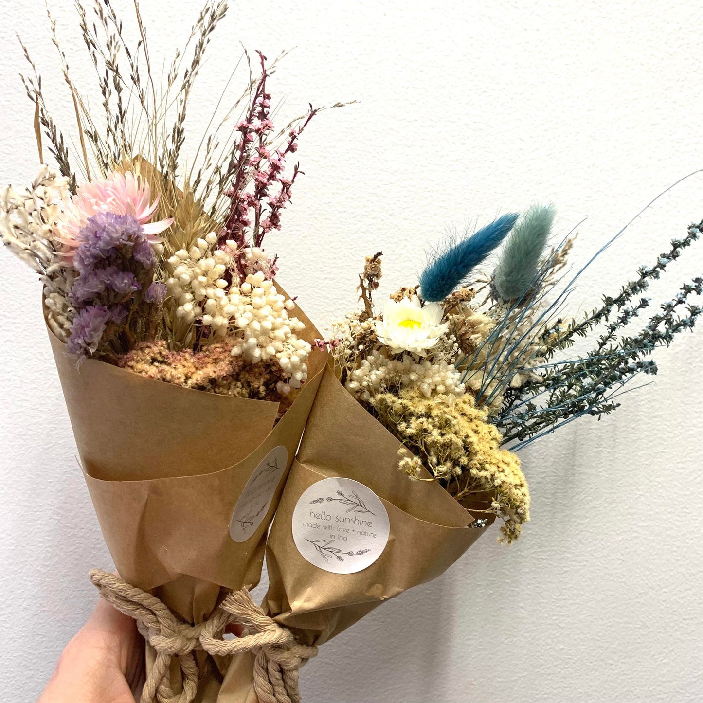 TWO MOONS - Preserved Flower Mini Posies
