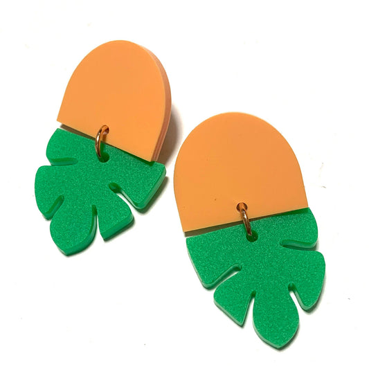 MAKIN' WHOOPEE - "Leaf Dippers" Cove Dangles- Peach & Turtle Green