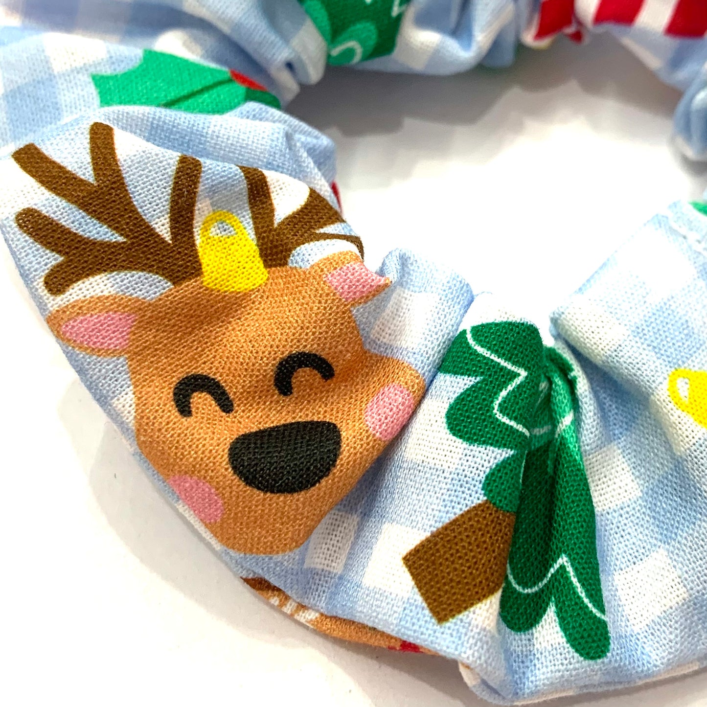 MAKIN' WHOOPEE - "Checkered Cutemas" Christmas Scrunchies