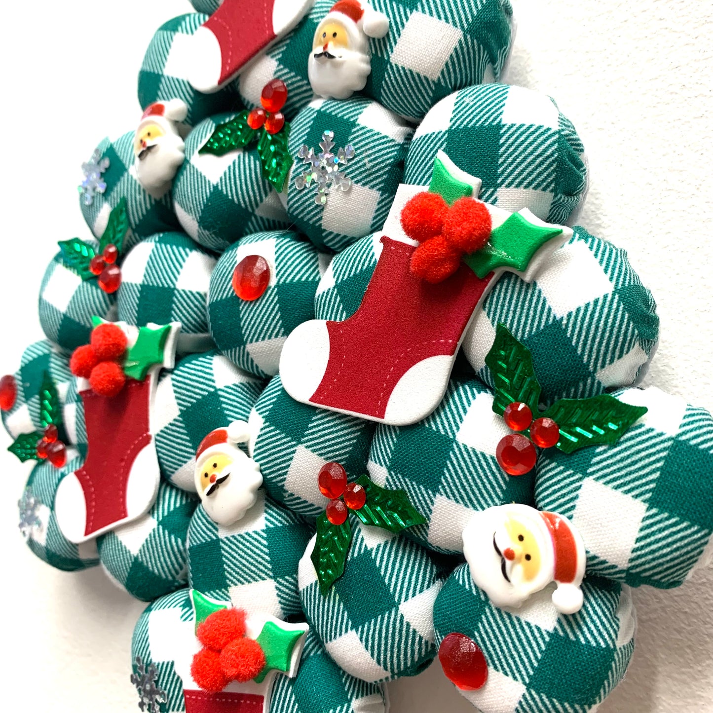 MAKIN' WHOOPEE- Small Bottle Top Christmas Tree Wall Hanging- Green Gingham