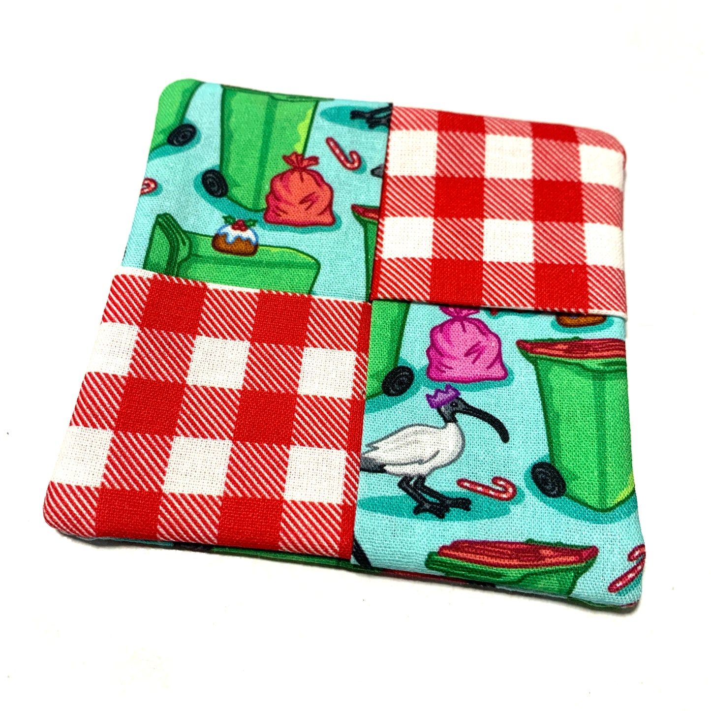 MUMMA WHOOPEE- SINGLE CHRISTMAS WINE GLASS SLIPPER/COASTERS- Christmas Bin Chickens & Red Gingham