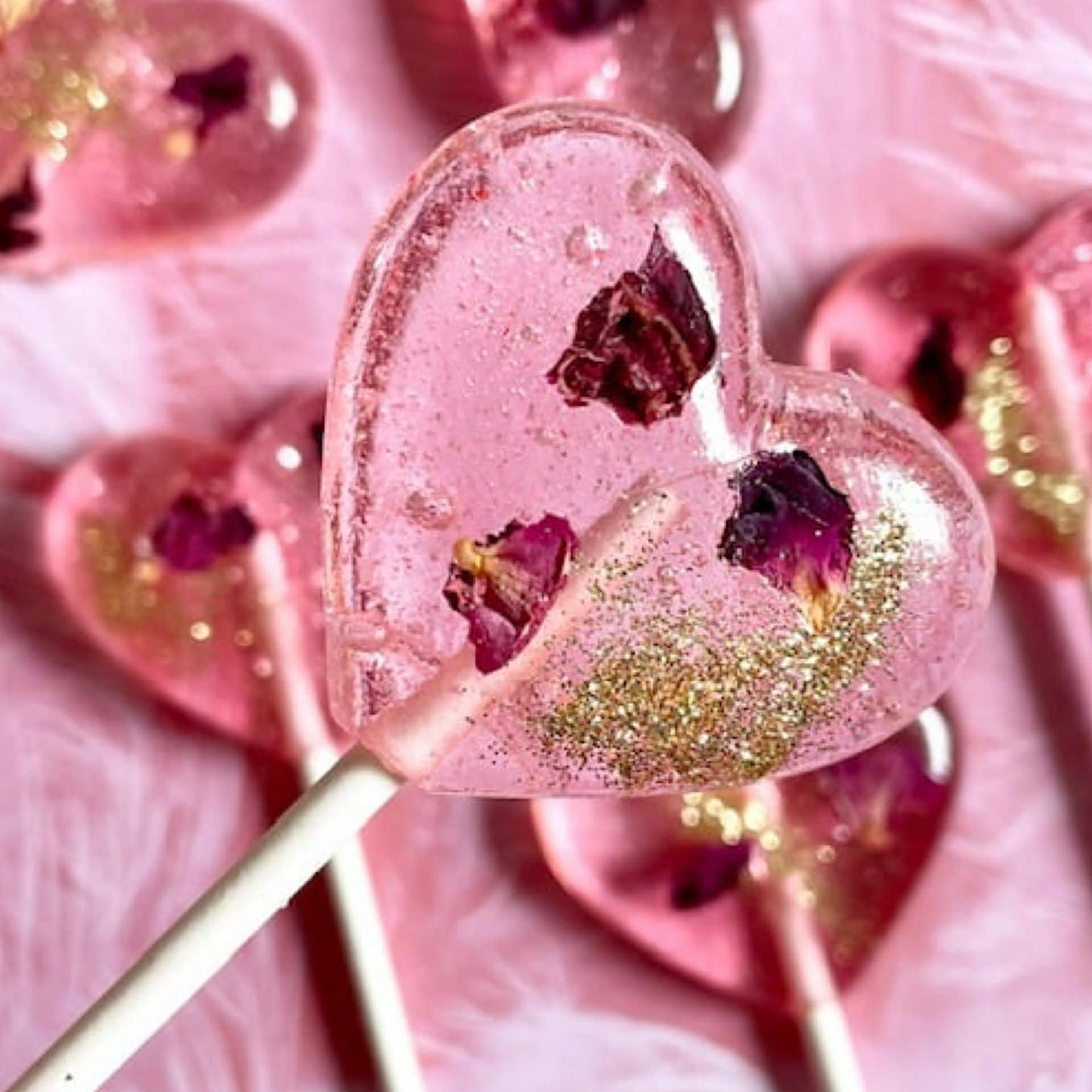 SWEETIE DARLING CANDY - Glitter Rose Love Heart Lollipop