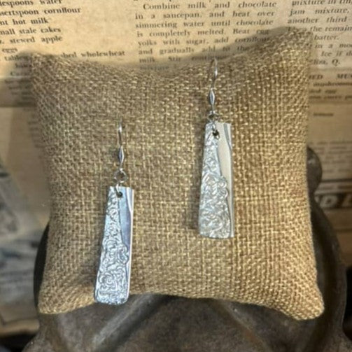 MOLLY MADE- "Lotus" Handle Earrings
