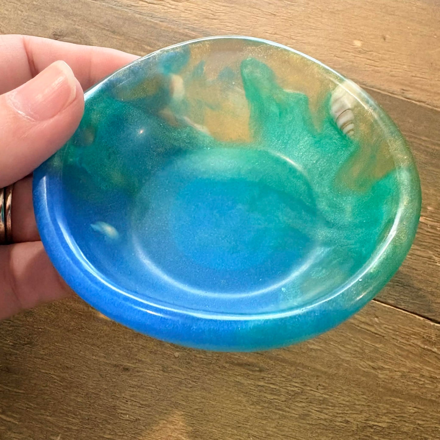 BRENDA STONE ART - Mini Scallop Resin Bowl 3