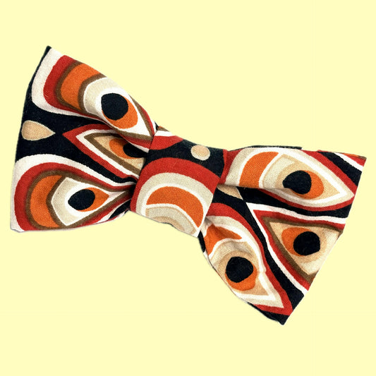 BEAUS AND BANDITS - DOGGY BOW TIE - GROOVY BABY - MEDIUM