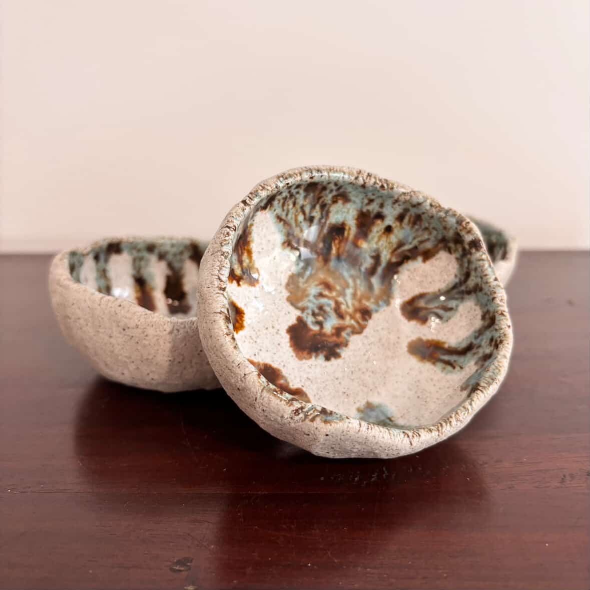 POTTERESS BY ALICIA - Small Bowl Sets- Light Blue, Brown Flecks Drips