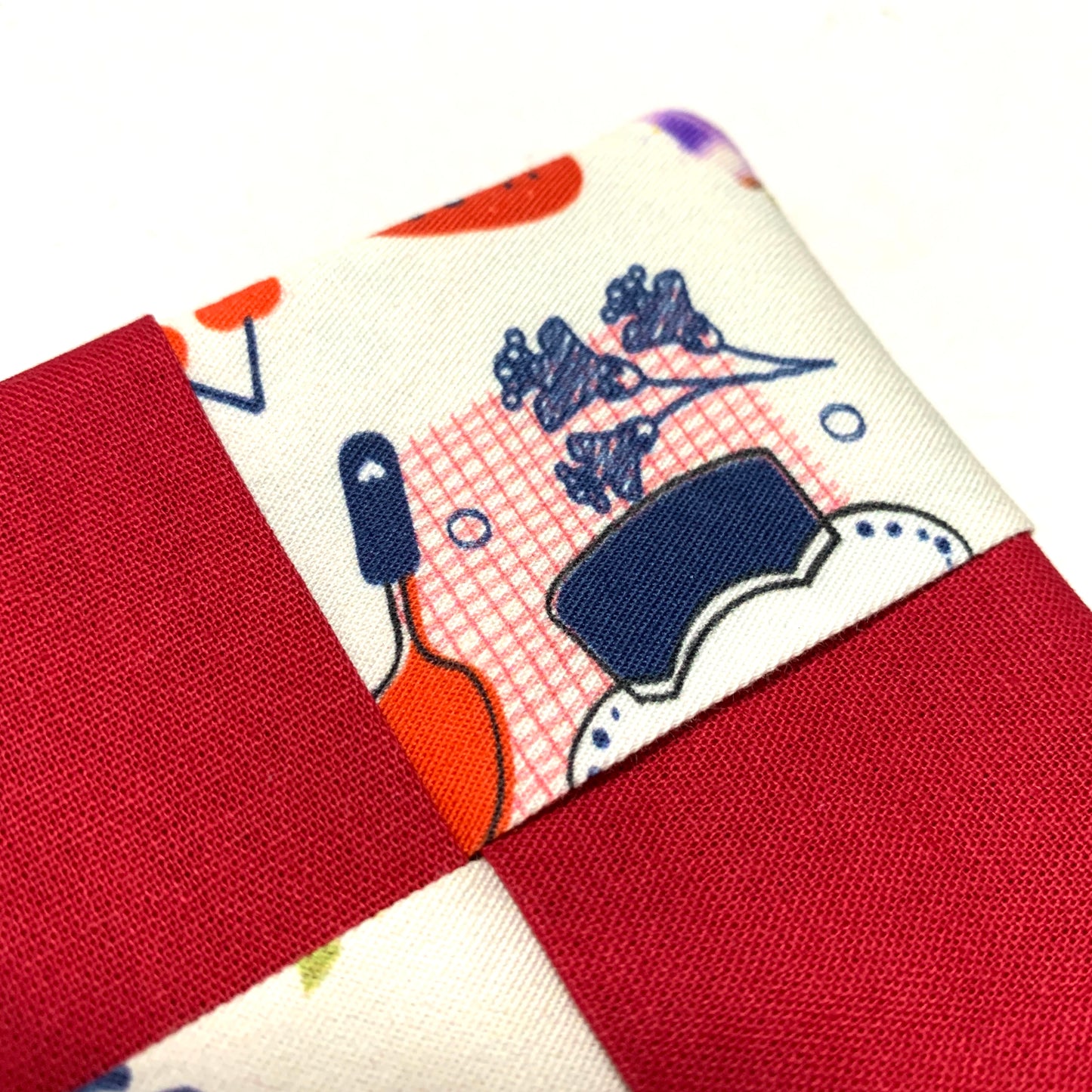 MUMMA WHOOPEE- SINGLE WINE GLASS SLIPPER/COASTERS- Retro Recipe & Red