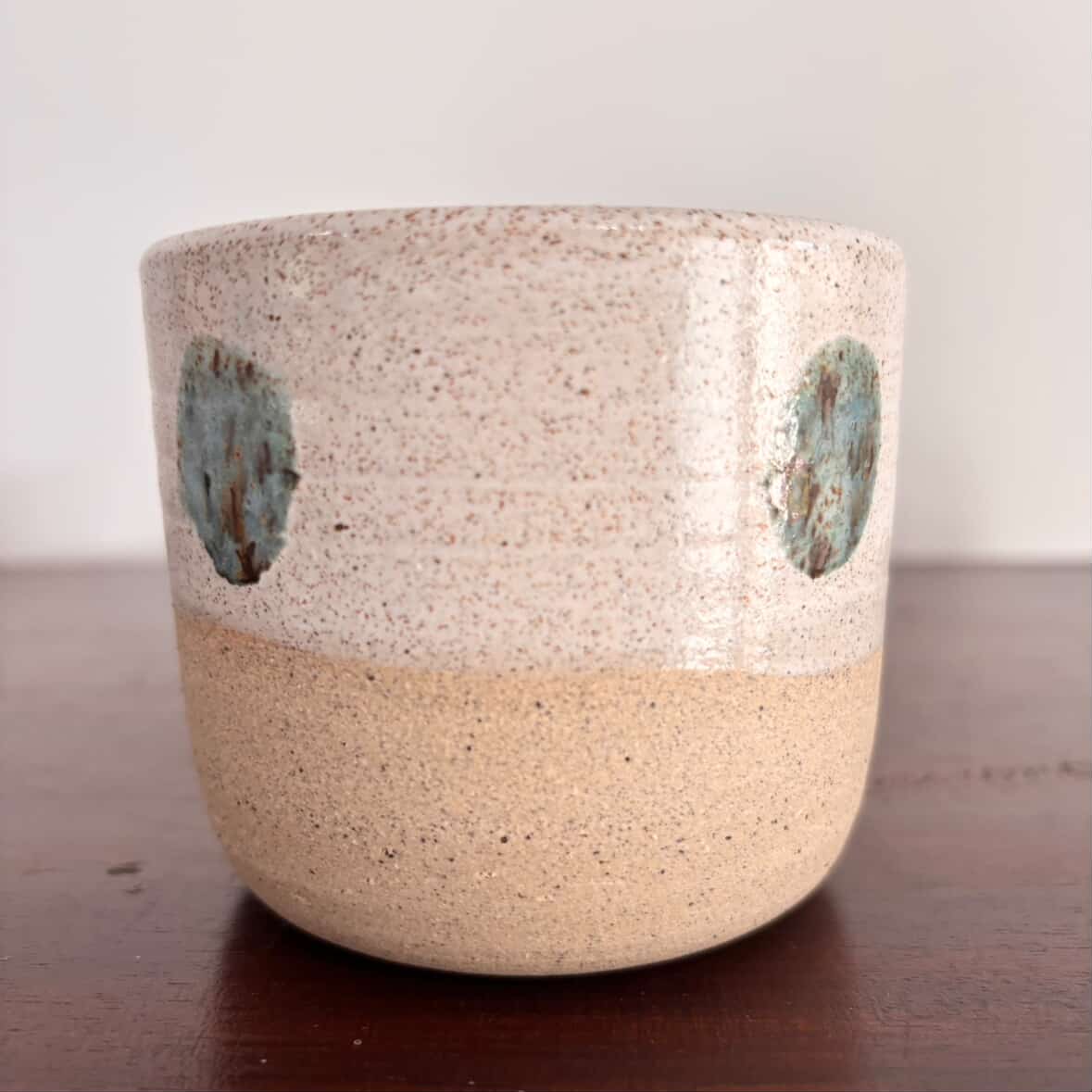 POTTERESS BY ALICIA - Mug - Brown clay, white glaze, light blue/brown painting #2