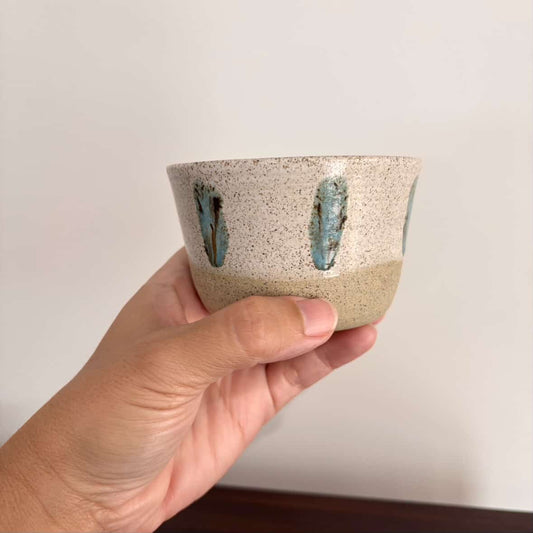 POTTERESS BY ALICIA - Mug - Brown clay, white glaze, light blue/brown painting #1