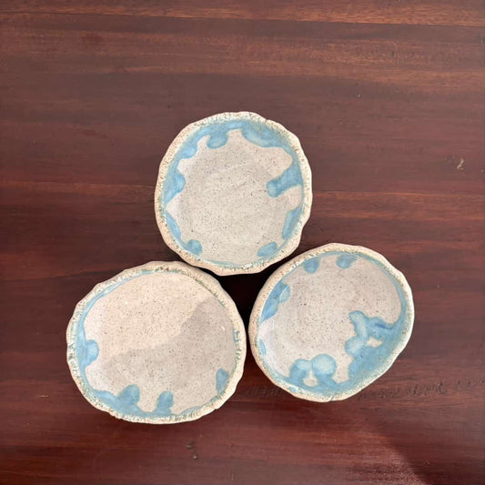 POTTERESS BY ALICIA - Small Bowl Sets- Grey Clay, Light Blue Rim