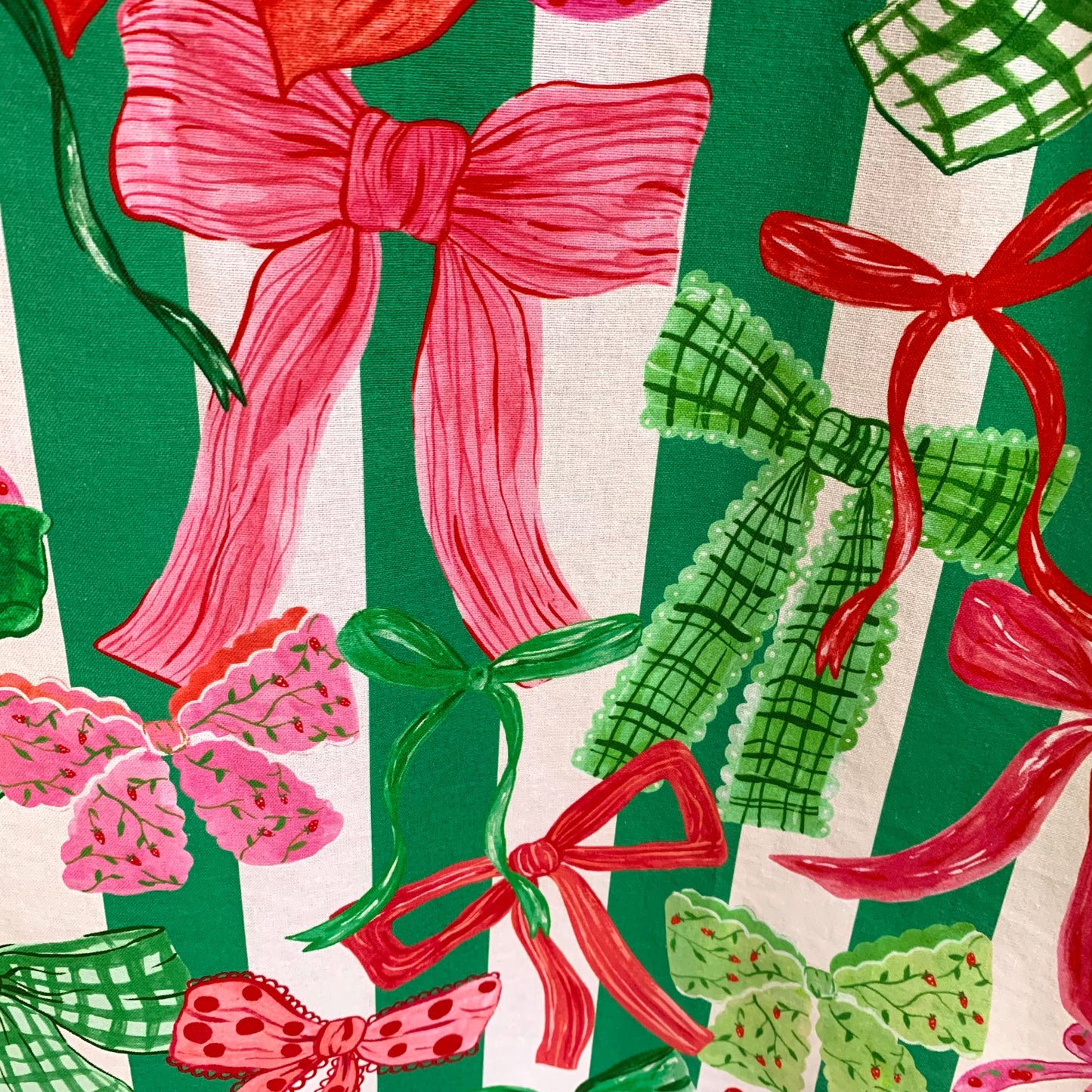 MUMMA WHOOPEE - "Ribbons & Bows" Christmas Apron