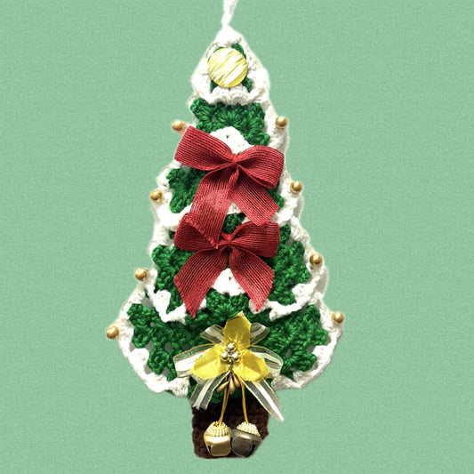 BEAKNITS- "OH CHRISTMAS TREE"- CROCHETED WALL HANGING 1